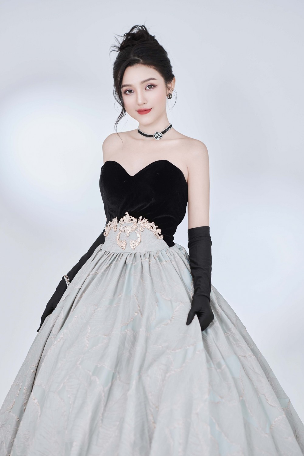 Gợi ý pose dáng chụp ảnh doanh nhân beauty đẹp Lạng Sơn chất (1)