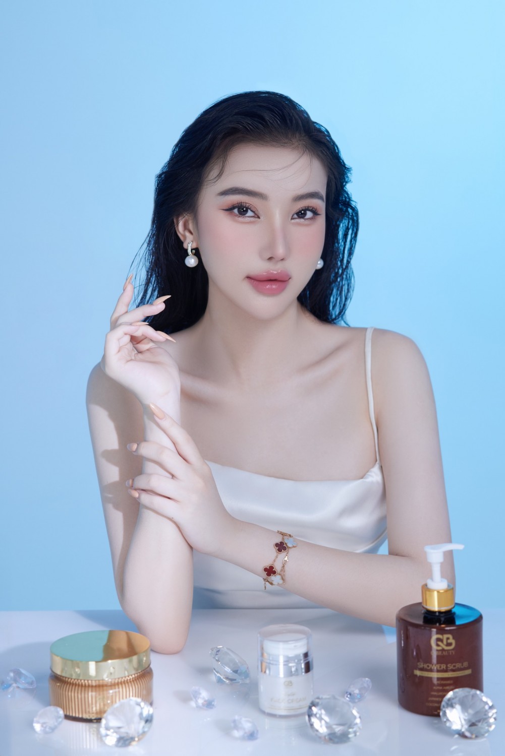 Ý tưởng chụp ảnh doanh nhân beauty đẹp Hòa Bình đặc sắc (1)
